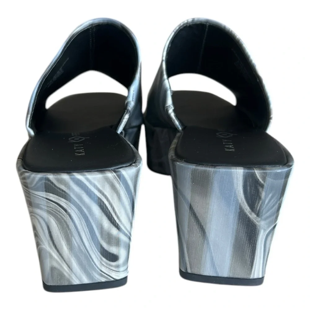 Katy Perry The Busy Bee Slide Women's Black and Gray Platform Shoes Size 8.5M